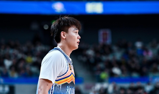 北京男篮已经有周琦陈盈骏范子铭3个顶薪 要引进赵睿必须送走1个